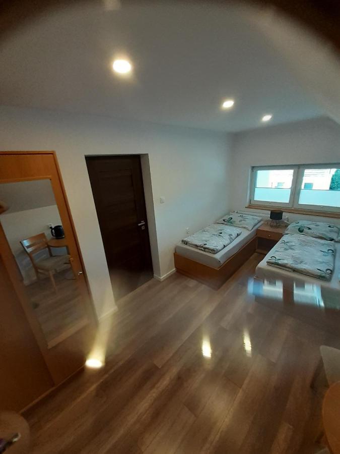 Agat Pokoje Goscinne Apartamenty Pobierowo Extérieur photo