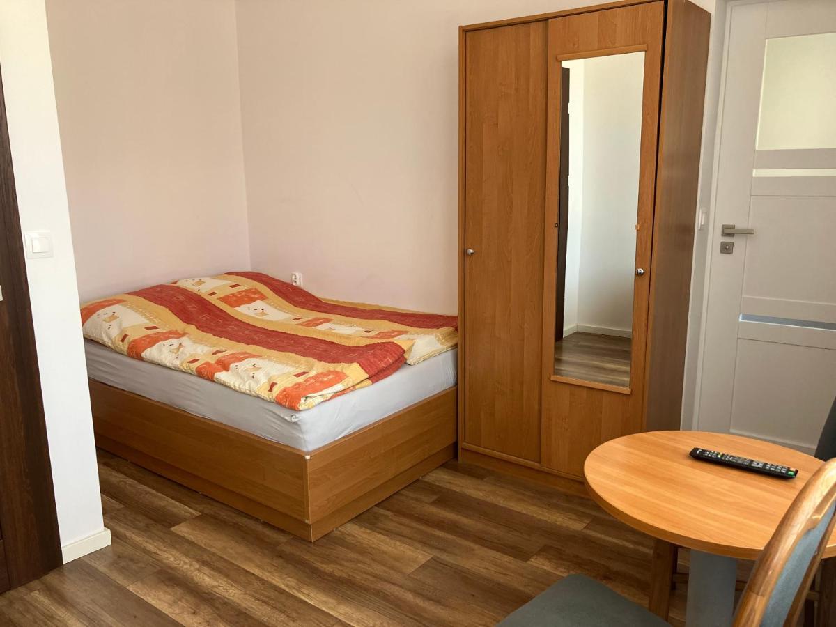 Agat Pokoje Goscinne Apartamenty Pobierowo Extérieur photo